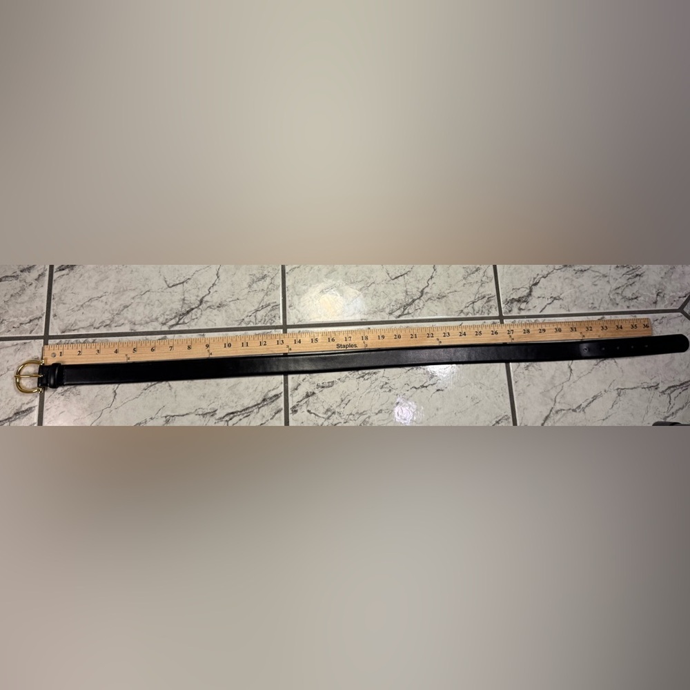 Ellen Tracy Genuine Leather Black Belt w/ Gold Buckle – Size L (ET433) - Picture 6 of 6